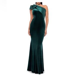 Aqua Velvet Gown Size 12